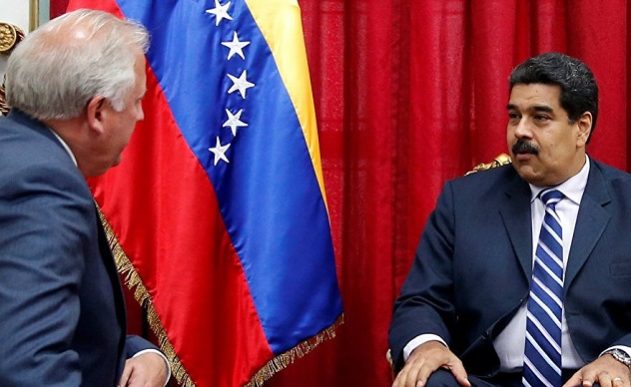 El imperdible de hoy: Maduro, «rodillas» en tierra ante el Imperio