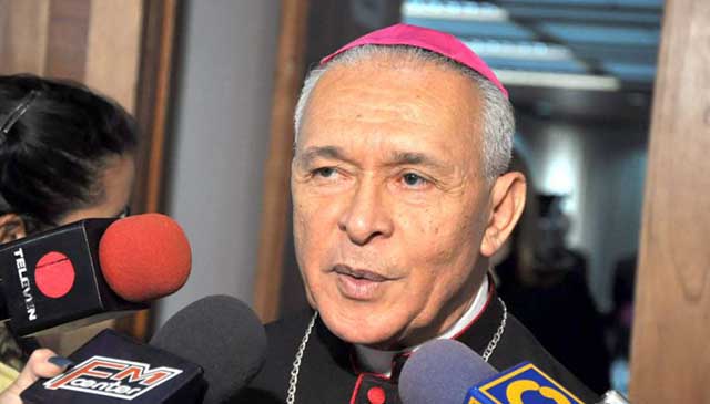 Monseñor Padrón, presidente de la CEV: El pueblo ha sufrido un duro golpe»