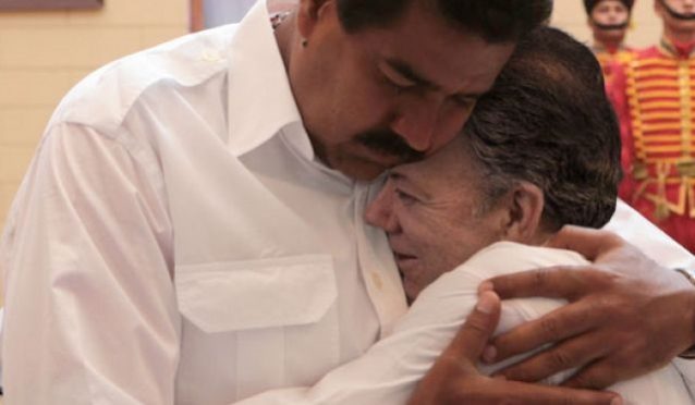 Maduro  tilda a Santos de «traidor» y lo acusa de haber «destrozado» Colombia
