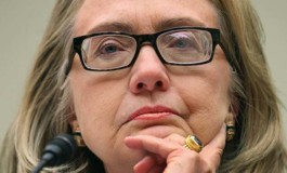 Nuevos documentos del FBI sobre los correos de Hillary Clinton comprometen su candidatura