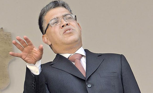 Maduro pide a Jaua que llamé a la oposición todos los días» para que se vean «obligados» a dialogar «