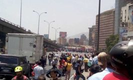 Las ratas salen de las cloacas:: Los colectivos del regimen dispararon contra la marcha de la oposición