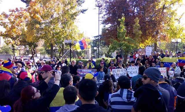 FOTOS y VIDEOS: Venezolanos protestaron contra Maduro en Chile #20Mayo