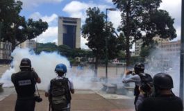 PNB y GNB atacan con lacrimógenas a manifestantes en Altamira